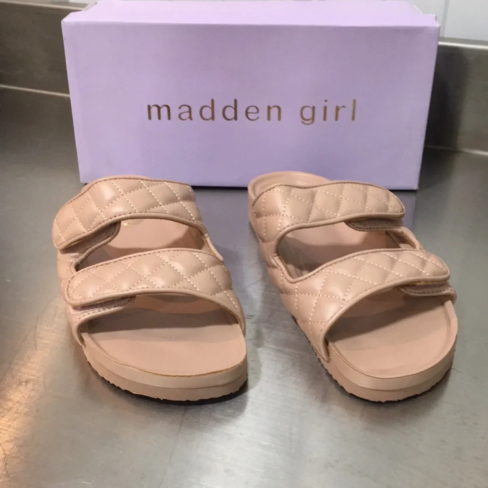 New WB Woman’s Madden Girl Quilted Nude Slide Sandals